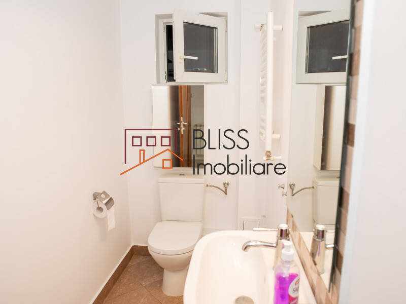 Vila Luminoasa Cu 5 Camere Si Gradina Generoasa Pentru Familie | Bliss Imobiliare / Photo 32 - BLISS Imobiliare
