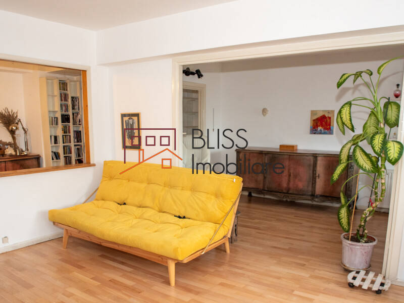 Apartament De 3 Camere, 70mp Cu Atmosfera Artistica In Piata Victoriei | Bliss Imobiliare / Photo 1 - BLISS Imobiliare