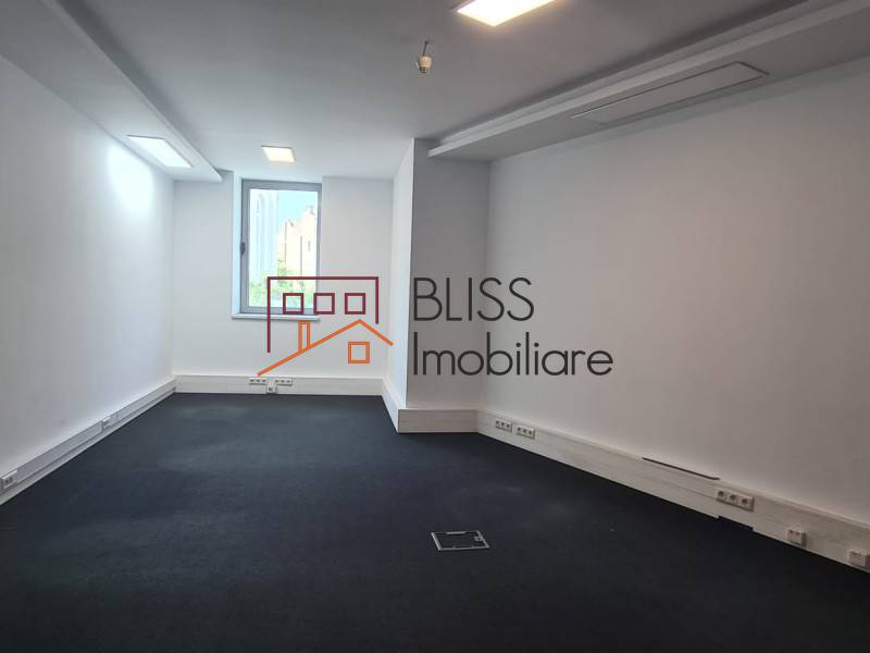 spațiu de birouri de Inchiriat KM 0 | Ultracentral - ID:120050 | Bliss Imobiliare / Photo 26 - BLISS Imobiliare