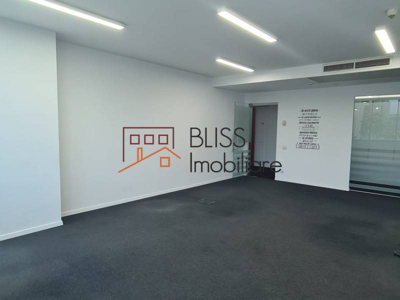 spațiu de birouri de Inchiriat KM 0 | Ultracentral - 8 Camere - ID:120059 | Bliss Imobiliare / Photo 20 - BLISS Imobiliare