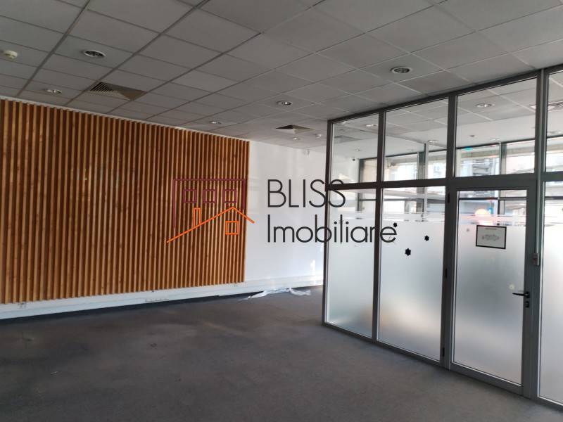 spațiu de birouri de Inchiriat KM 0 | Ultracentral - 6 Camere - ID:120664 | Bliss Imobiliare / Photo 2 - BLISS Imobiliare