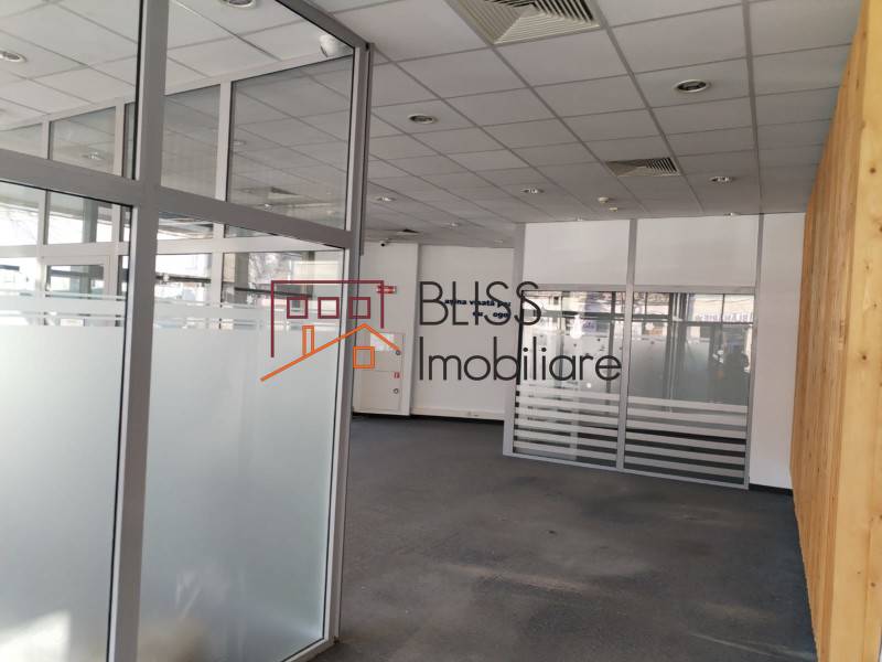 spațiu de birouri de Inchiriat KM 0 | Ultracentral - 6 Camere - ID:120662 | Bliss Imobiliare / Photo 3 - BLISS Imobiliare