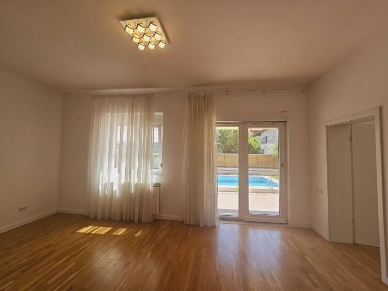 5 Bedroom Villa Iancu Nicolae Pipera Area, Bucharest / Ilfov | Bliss Imobiliare / Photo 7 - BLISS Imobiliare