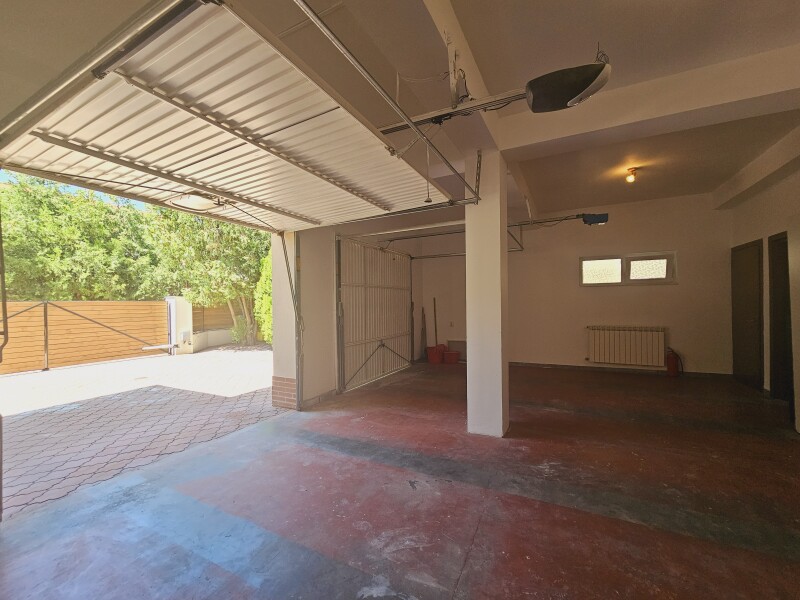 Vila Cu 7 Camere Iancu Nicolae Pipera | Bliss Imobiliare / Photo 18 - BLISS Imobiliare