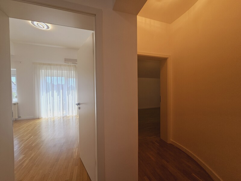 Vila Cu 7 Camere Iancu Nicolae Pipera | Bliss Imobiliare / Photo 49 - BLISS Imobiliare