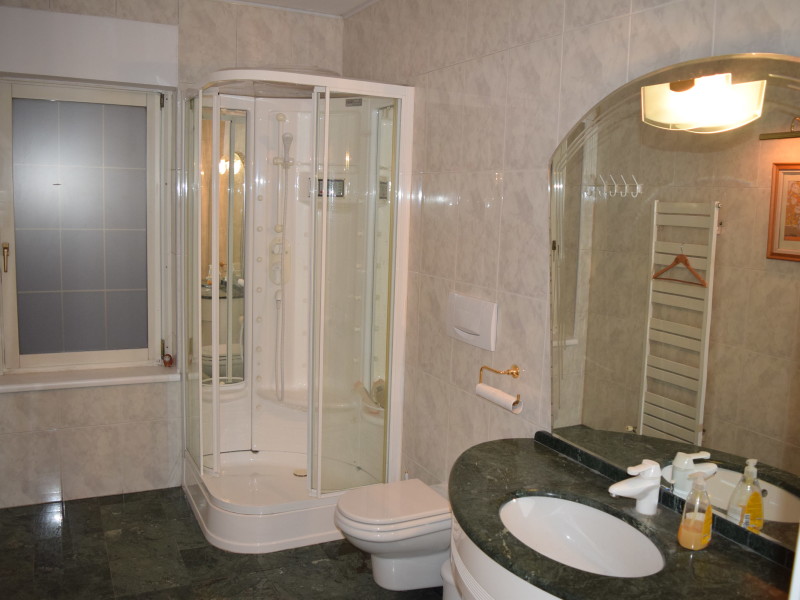 Vila Cu 6 Camere | Bliss Imobiliare / Photo 22 - BLISS Imobiliare