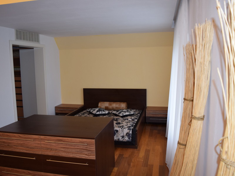 Vila Cu 6 Camere | Bliss Imobiliare / Photo 23 - BLISS Imobiliare
