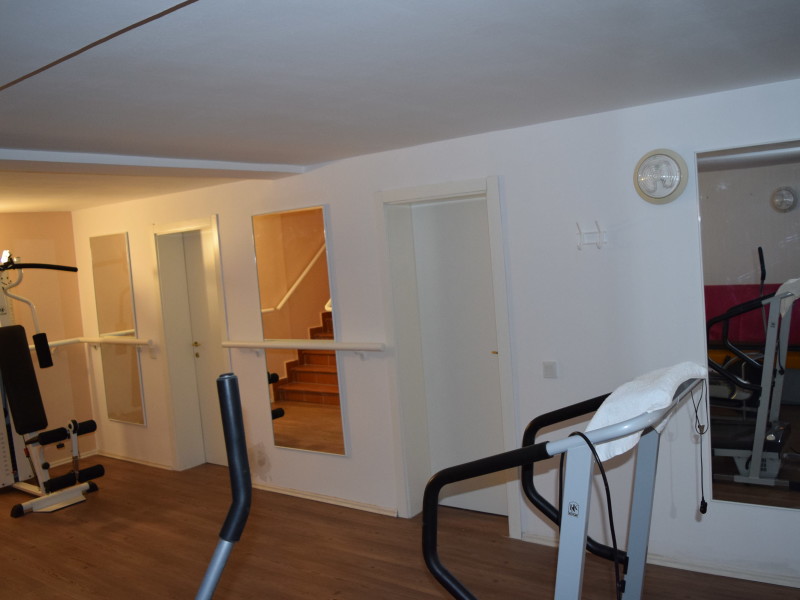 Vila Cu 6 Camere | Bliss Imobiliare / Photo 30 - BLISS Imobiliare