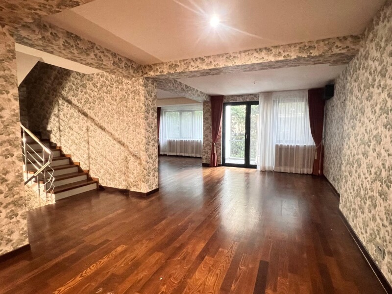 3-Bedroom Luxury Villa, Garden & Terrace - Baneasa Residential Park, Bucharest / Ilfov | Bliss Imobiliare / Photo 8 - BLISS Imobiliare