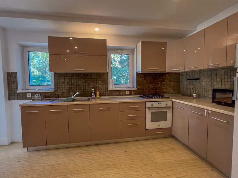 Vila Cu 7 Camere Iancu Nicolae Pipera | Bliss Imobiliare / Photo 6 - BLISS Imobiliare