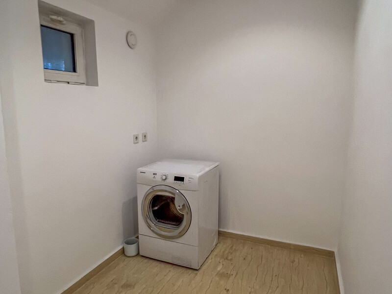 Vila Cu 7 Camere Iancu Nicolae Pipera | Bliss Imobiliare / Photo 15 - BLISS Imobiliare