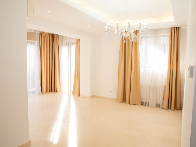 Spacious Villa With 6 Bedrooms And Private Garden - Grace Garden, Bucharest / Ilfov | Bliss Imobiliare / Photo 2 - BLISS Imobiliare