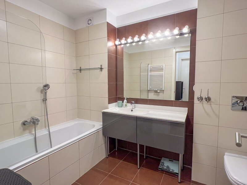 Modern Apartment With Private Garden And Landscaped Terrace, Bucharest | Bliss Imobiliare / Photo 13 - BLISS Imobiliare