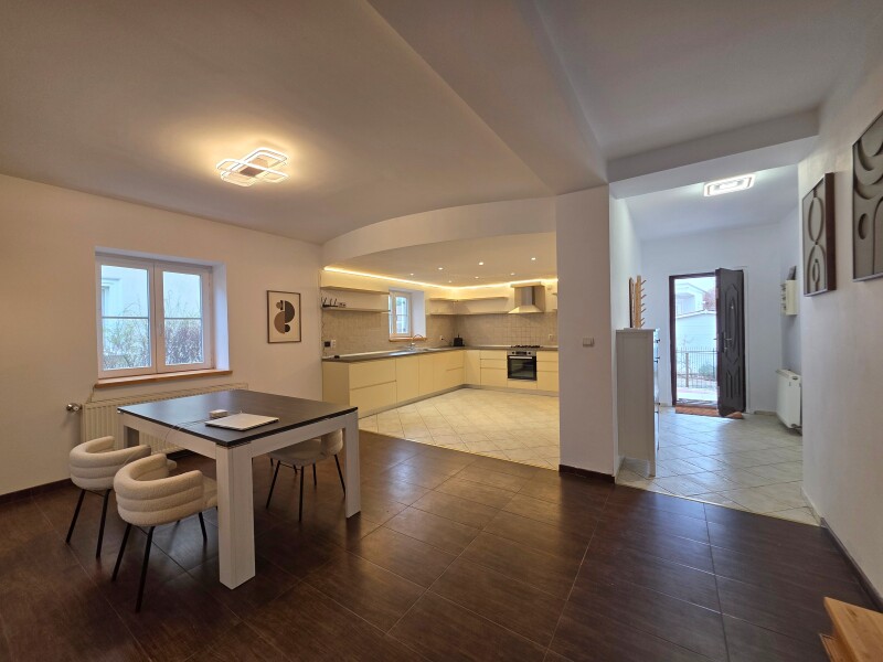 Casa 4 Camere Iancu Nicolae — Ansamblu Securizat, Gradina, Semineu | Bliss Imobiliare / Photo 6 - BLISS Imobiliare