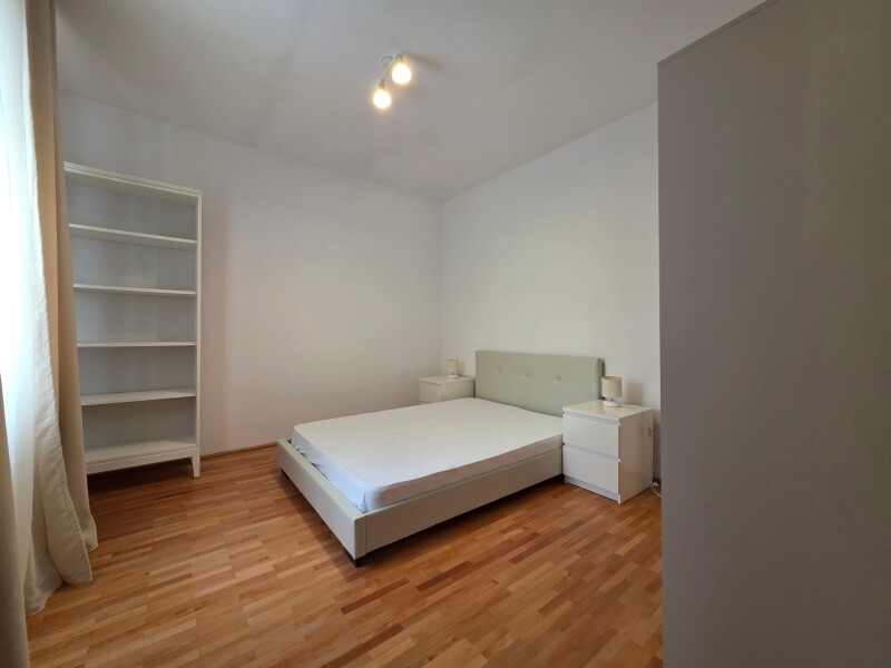 Casa 4 Camere Iancu Nicolae — Ansamblu Securizat, Gradina, Semineu | Bliss Imobiliare / Photo 18 - BLISS Imobiliare