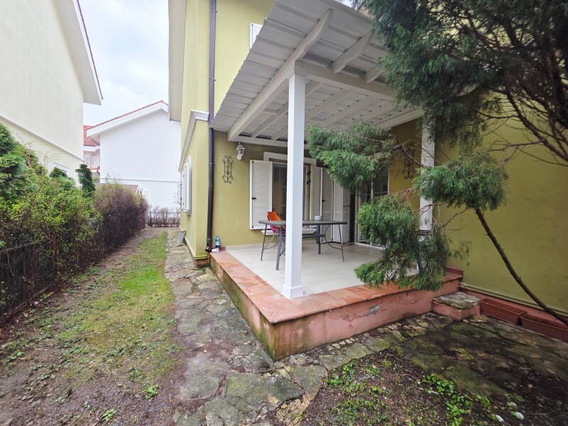 3-Bedroom House Iancu Nicolae — Gated Complex, Garden, Fireplace, Bucharest / Ilfov | Bliss Imobiliare / Photo 2 - BLISS Imobiliare