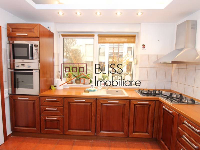 Casa Spatioasa Cu Gradina Privata Si Parcare Pentru Familie | Bliss Imobiliare / Photo 10 - BLISS Imobiliare