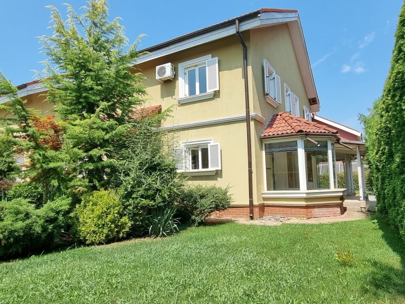 Vila De Lux Cu 5 Camere | Bliss Imobiliare / Photo 57 - BLISS Imobiliare
