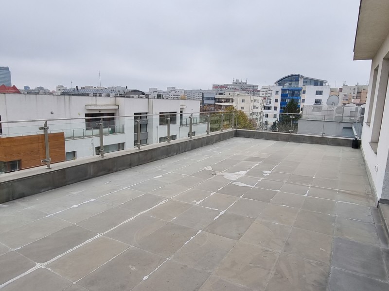 2 Bedroom Penthouse With Parking In Kiseleff, Bucharest | Bliss Imobiliare / Photo 2 - BLISS Imobiliare